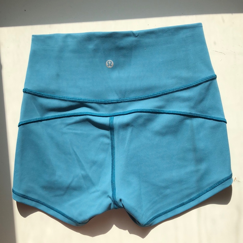 RARE! Lululemon In Movement Short Everlux 2.5in